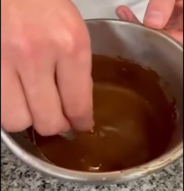 Pourquoi le chocolat blanchit ?